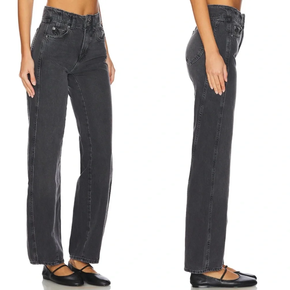 We the free Aster Straight Leg Jeans Barrel Leg in Asteroid Washed Black Size 30 - Picture 2 of 16